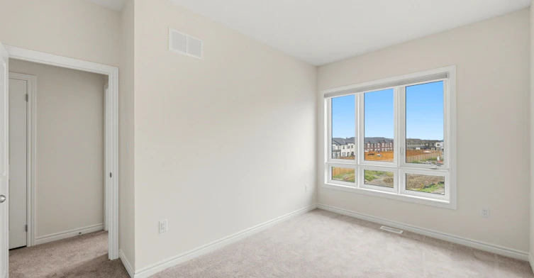 53 Upper Paradise Way, Whitby, ON, L1P 0S2 - 24