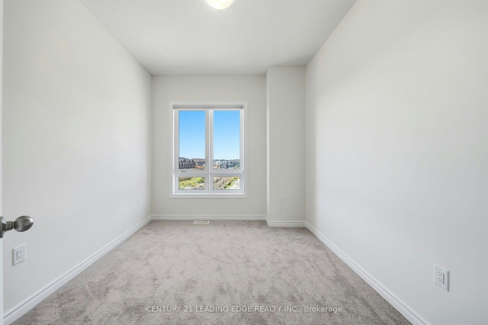 53 Upper Paradise Way, Whitby, ON, L1P 0S2 - 31