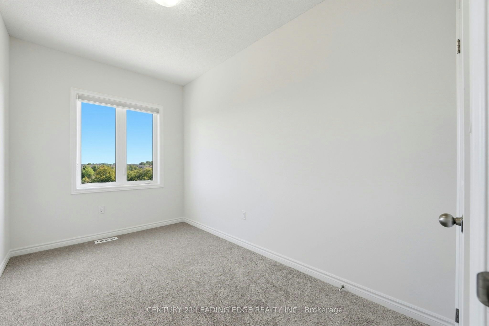 53 Upper Paradise Way, Whitby, ON, L1P 0S2 - 30