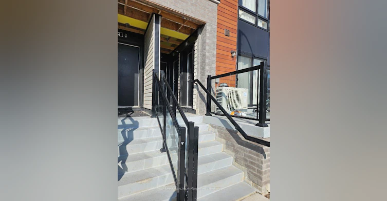 239-165 Tapscott Road, Toronto, ON, M1B 0E8 - 2