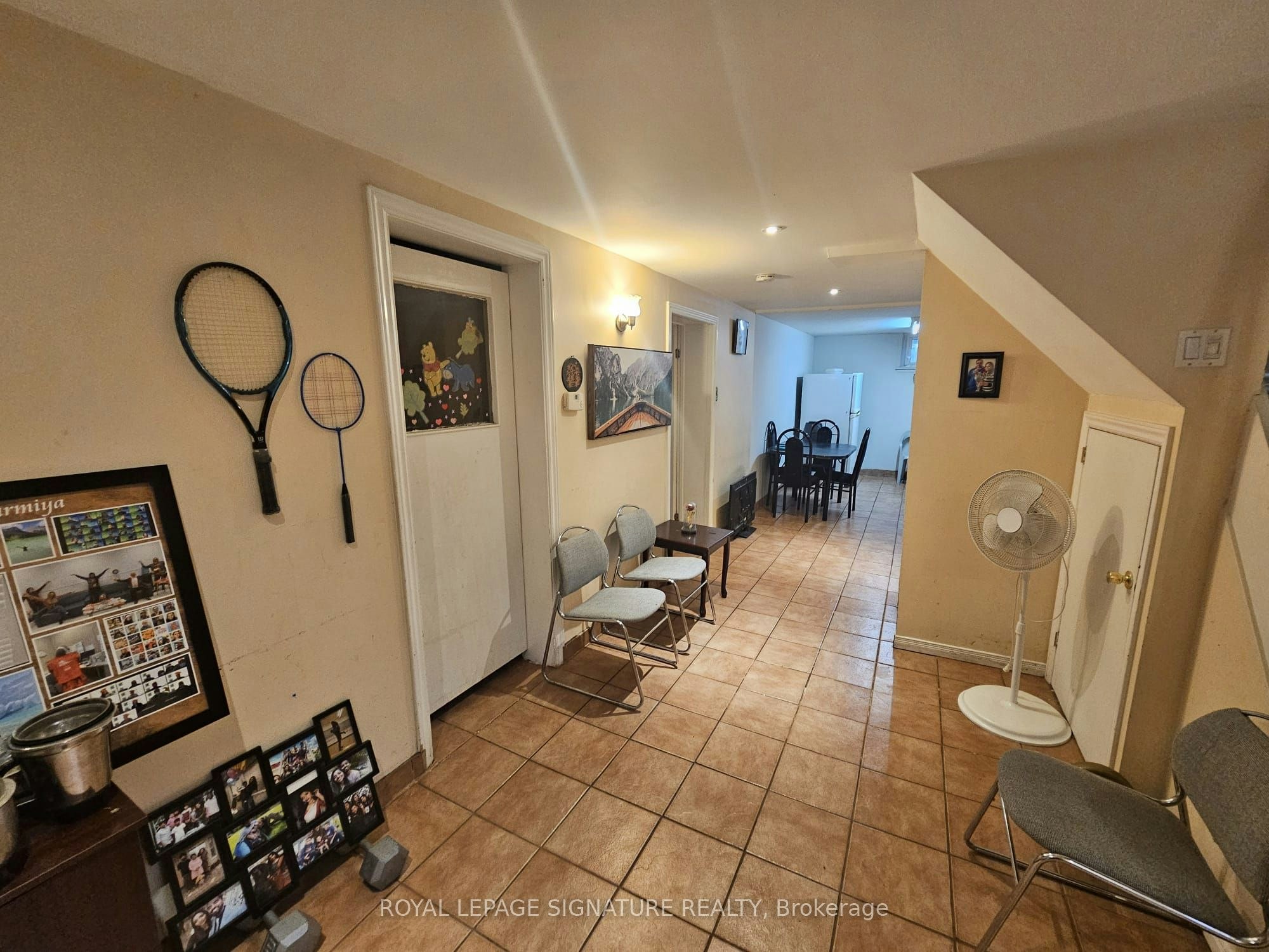 54 Brantwood Drive, Toronto, ON, M1H 2G6 - 8