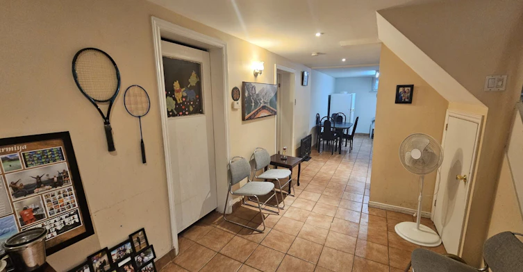 54 Brantwood Drive, Toronto, ON, M1H 2G6 - 8