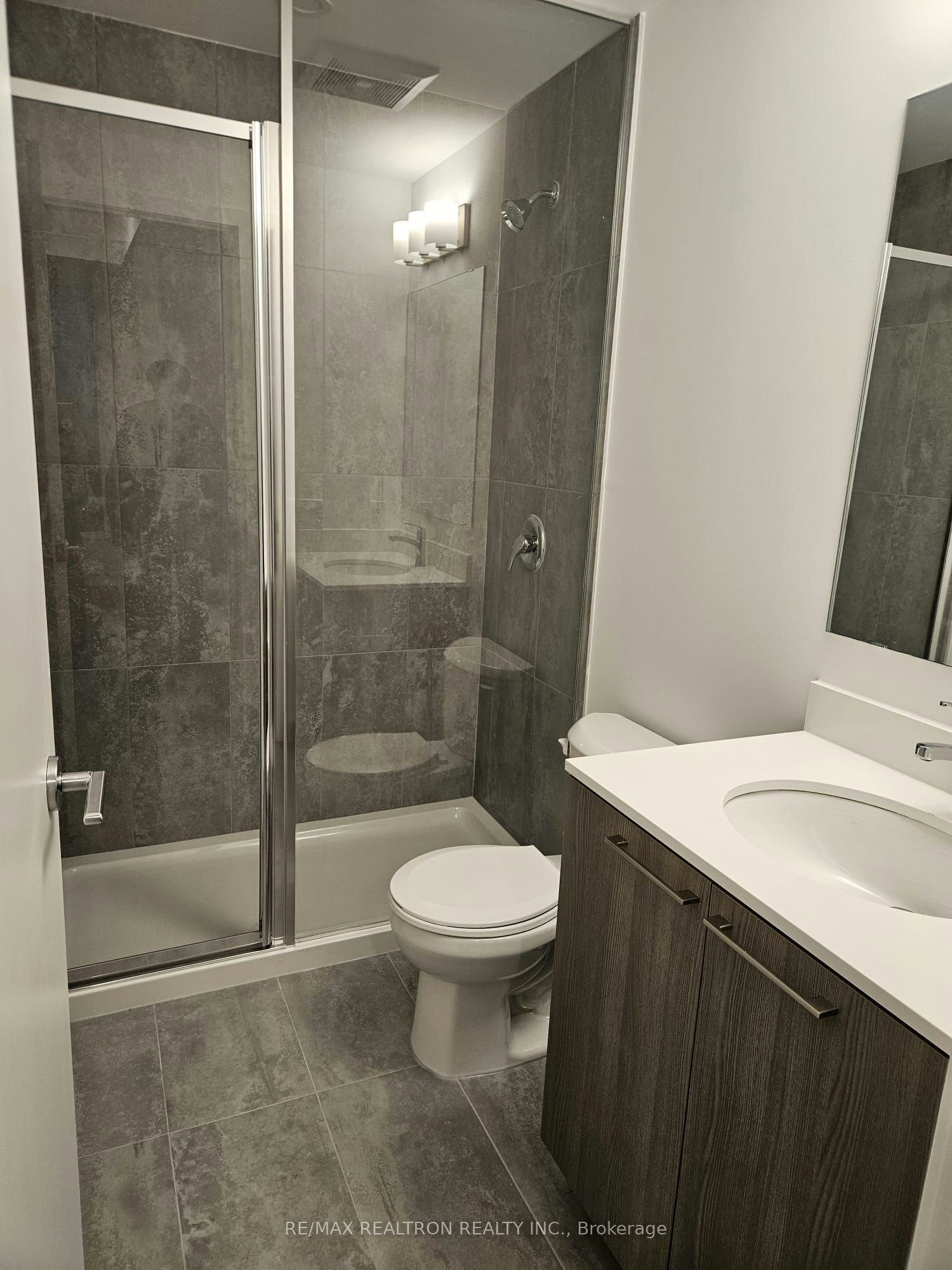 1007-7439 Kingston Road, Toronto, ON, M1B 5S3 - 16