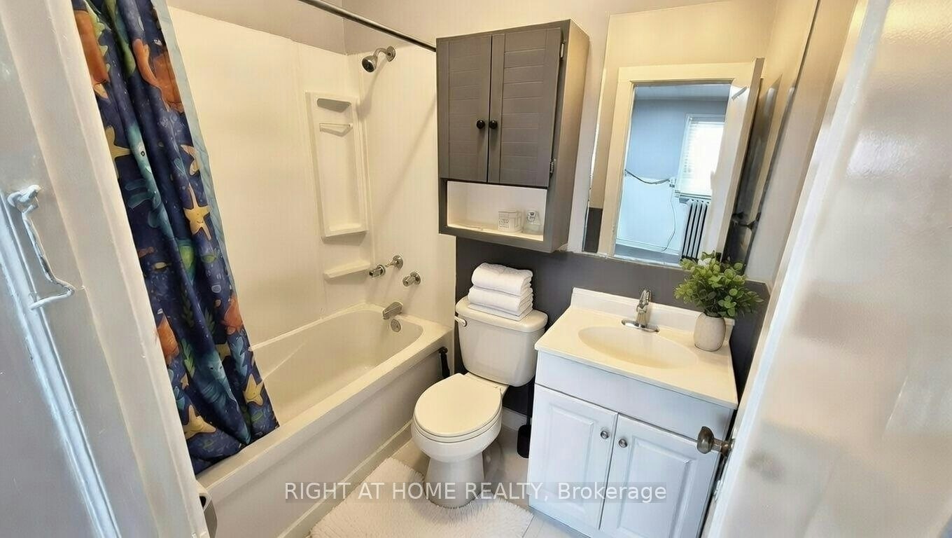 1-178 Adelaide Avenue E, Oshawa, ON, L1G 1Z4 - 5