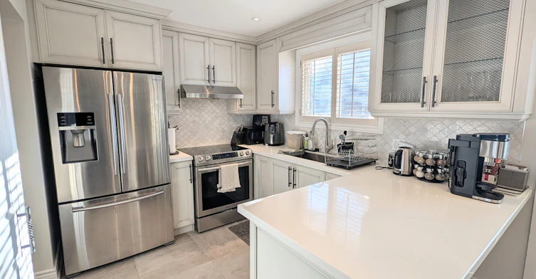 12 Munford Crescent, Toronto, ON, M4B 1C1 - 7