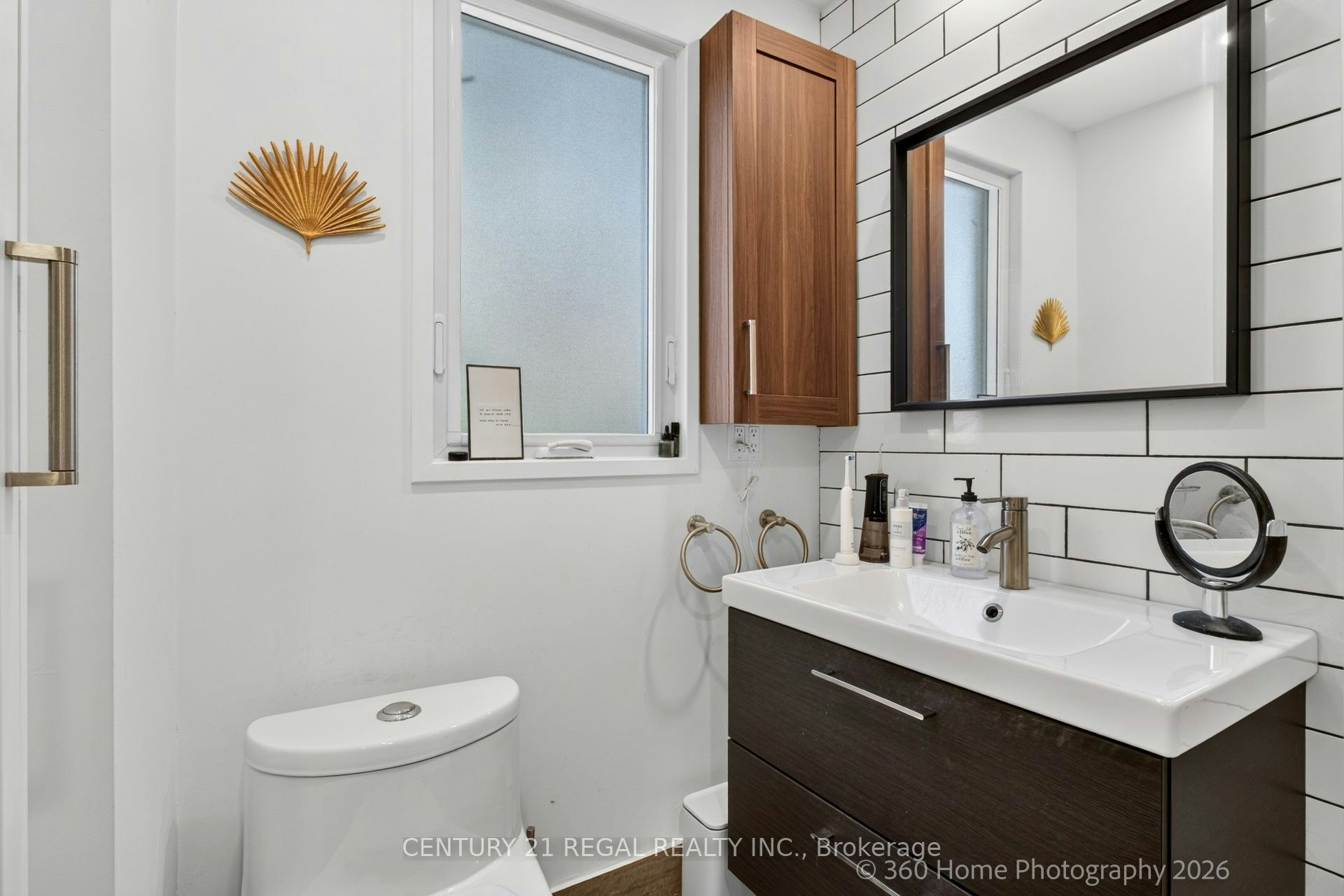 2nd Fl-36 West Lynn Avenue, Toronto, ON, M4C 3V8 - 13