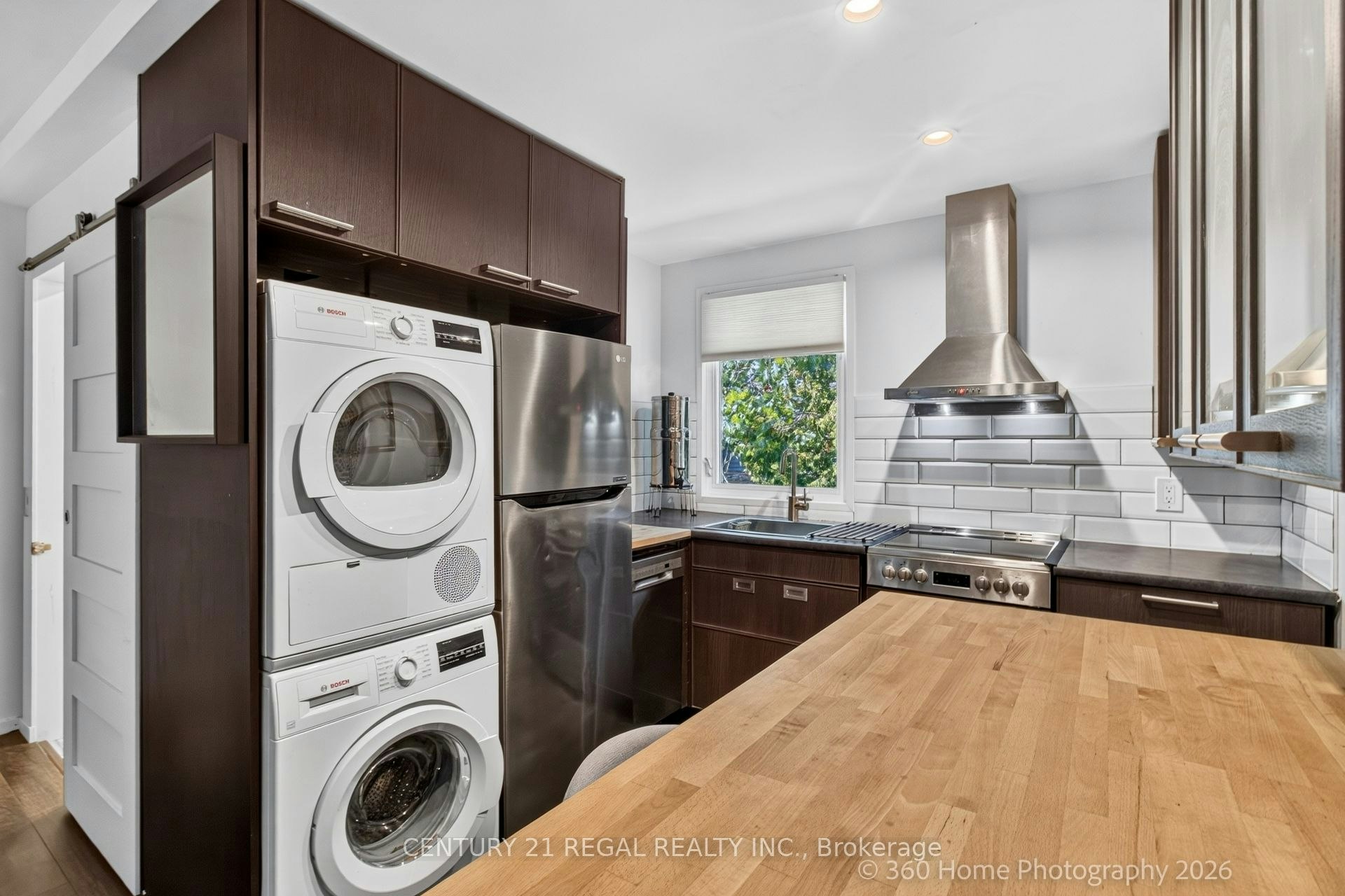 2nd Fl-36 West Lynn Avenue, Toronto, ON, M4C 3V8 - 4