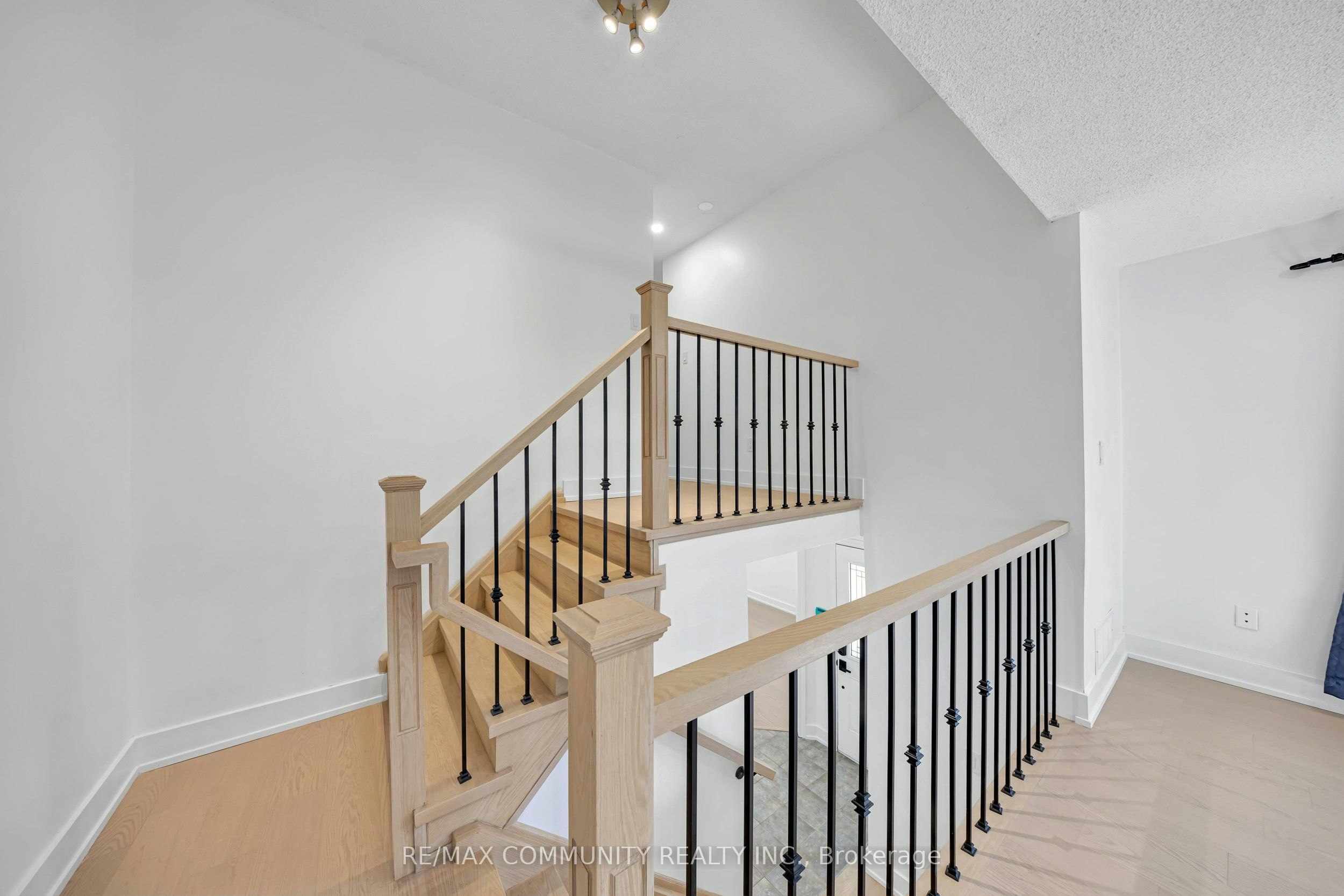 Main-1640 Tawnberry Street, Pickering, ON, L1X 2C2 - 30