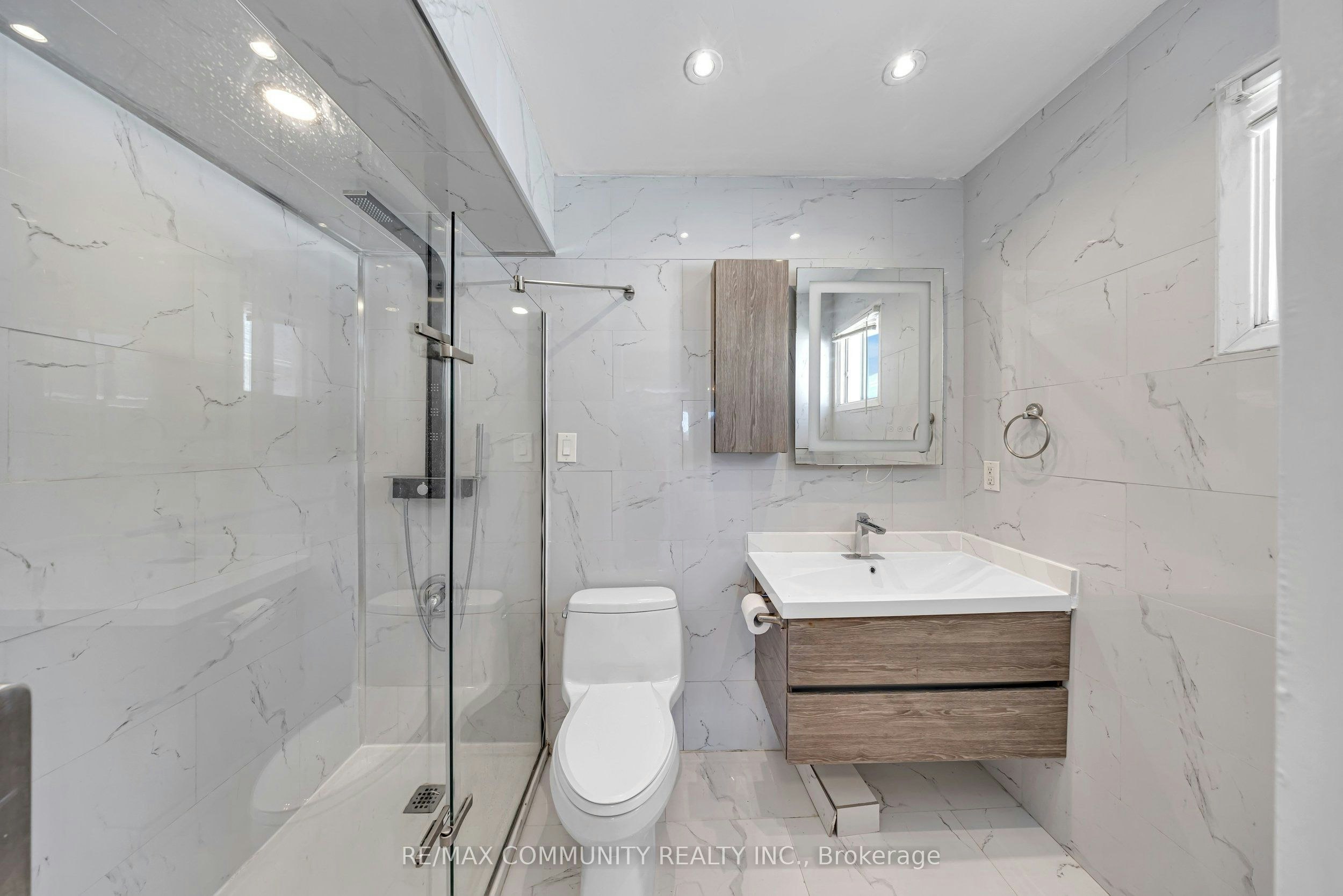 Main-1640 Tawnberry Street, Pickering, ON, L1X 2C2 - 25
