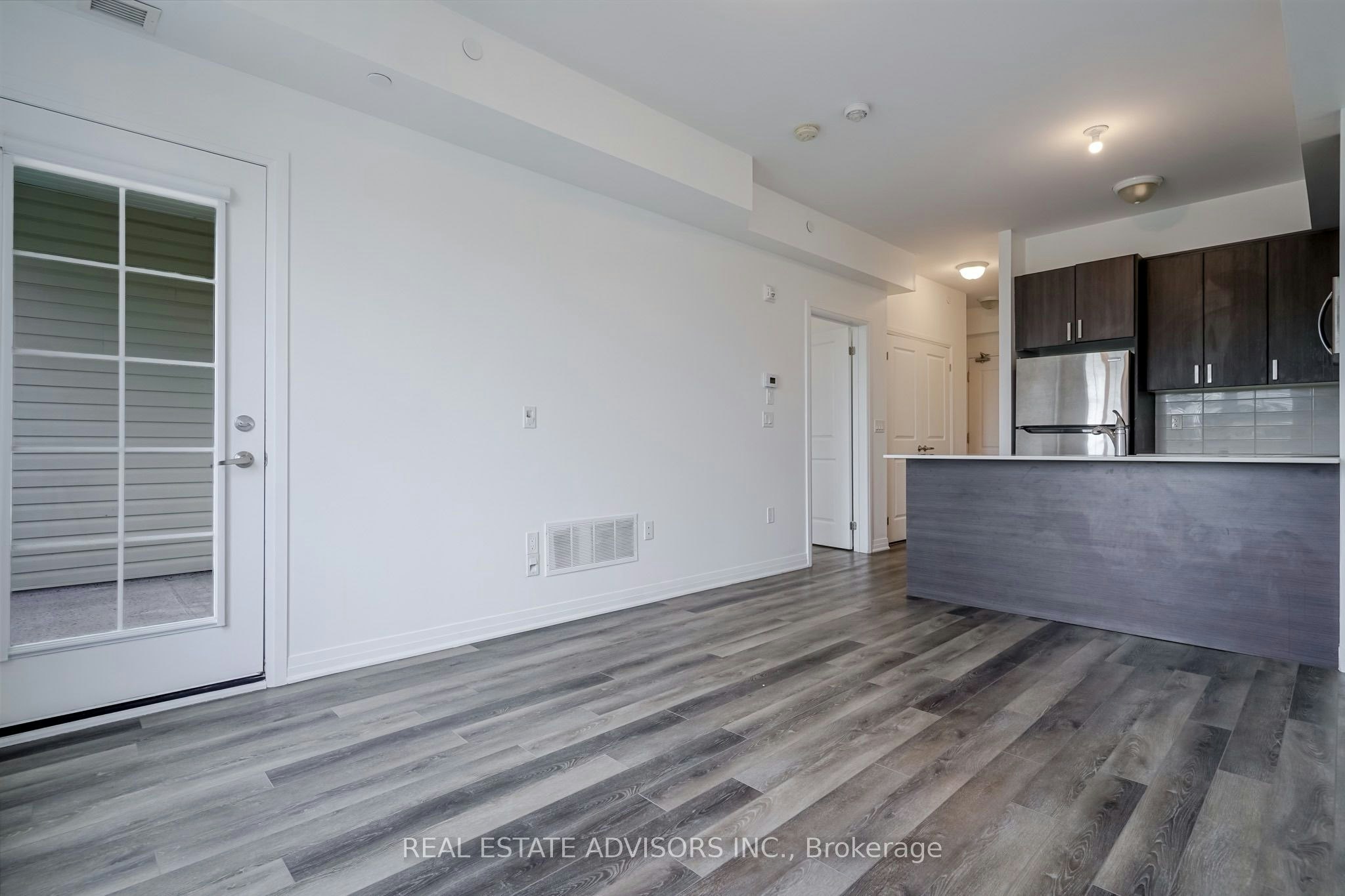 203-65 Shipway Avenue, Clarington, ON, L1B 0B7 - 11