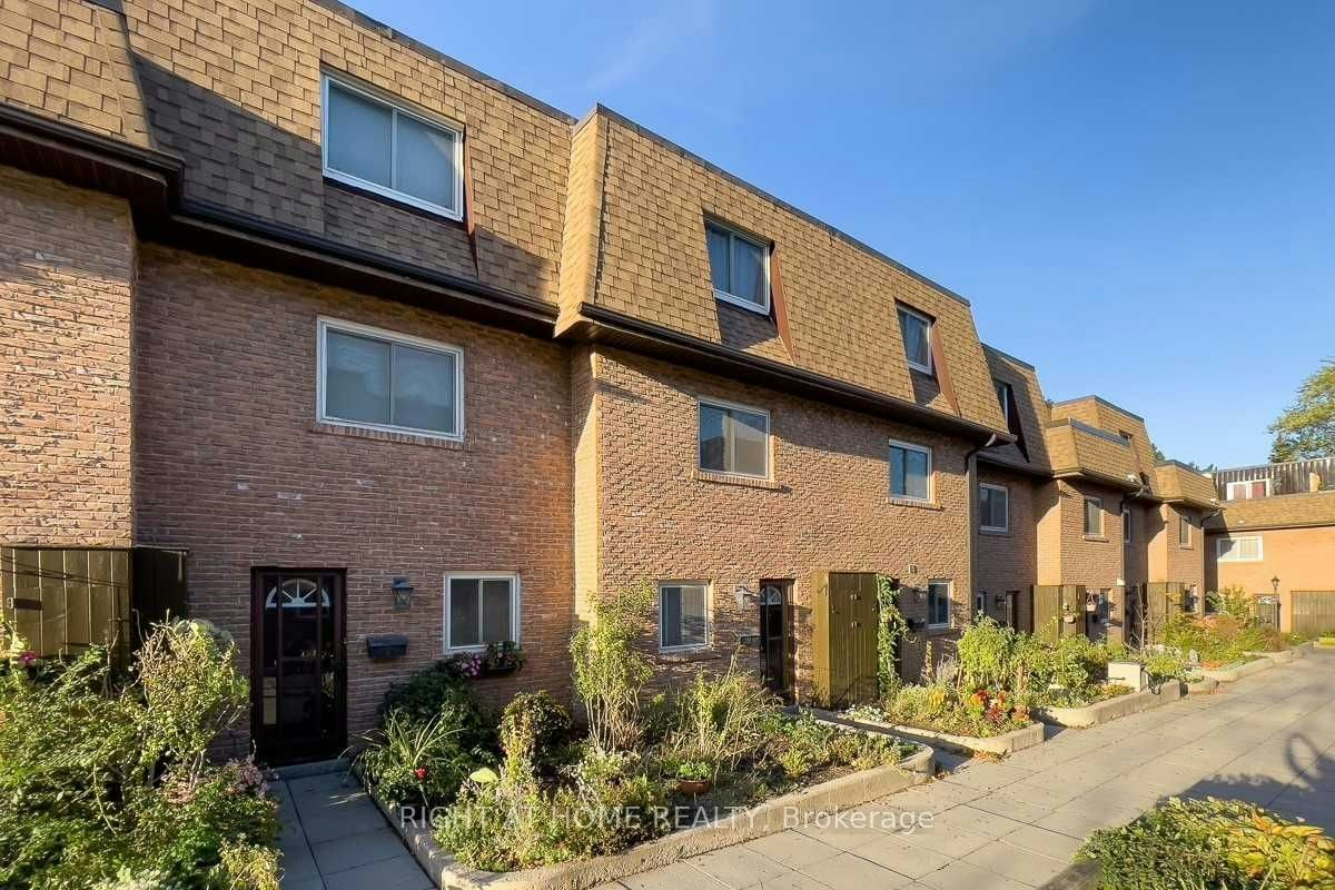 2-20 Hainford Street, Toronto, ON, M1E 4Y5