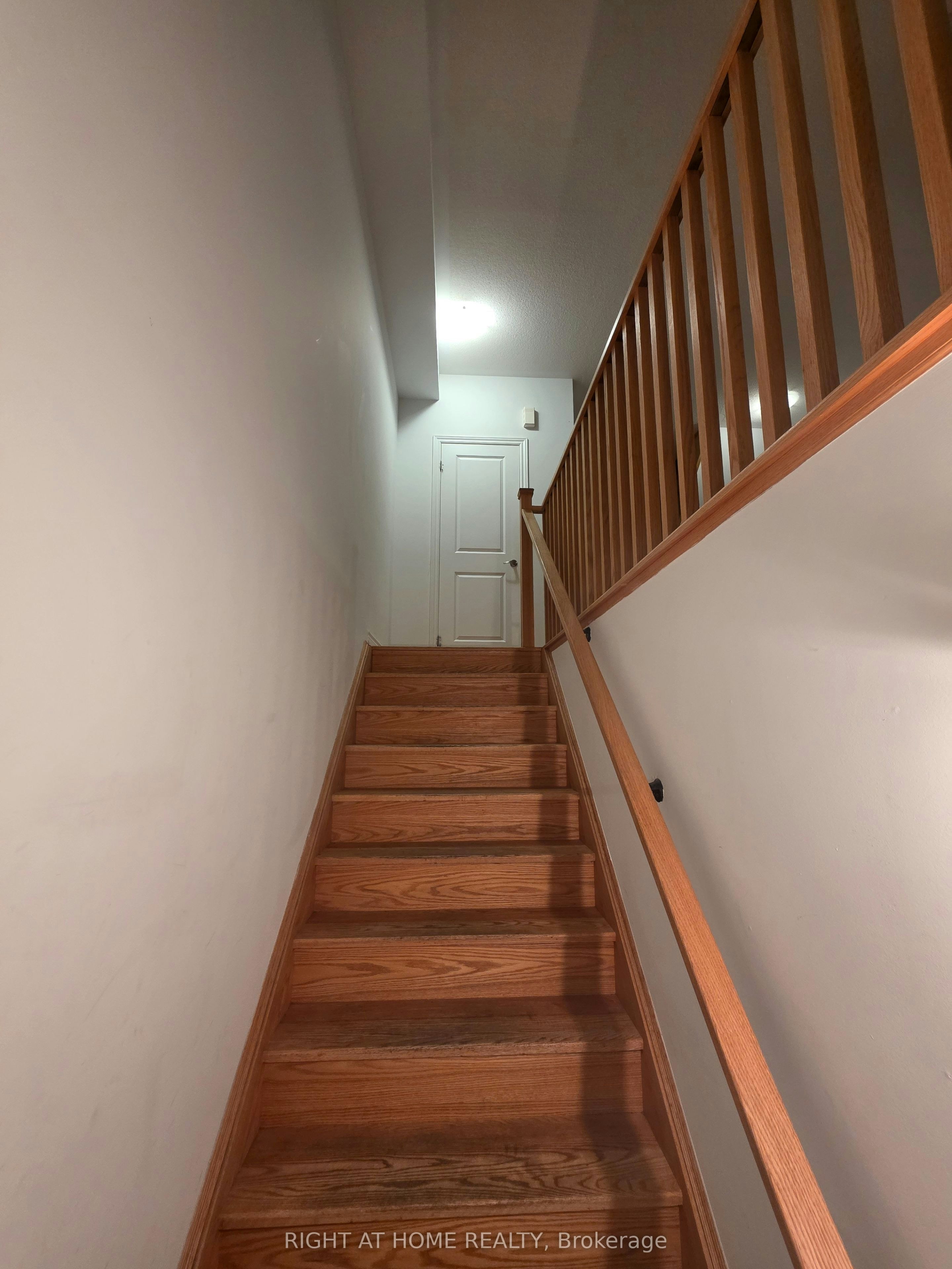 765 Eddystone Path, Oshawa, ON, L1H 0A7 - 3