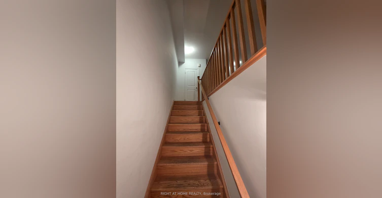 765 Eddystone Path, Oshawa, ON, L1H 0A7 - 3