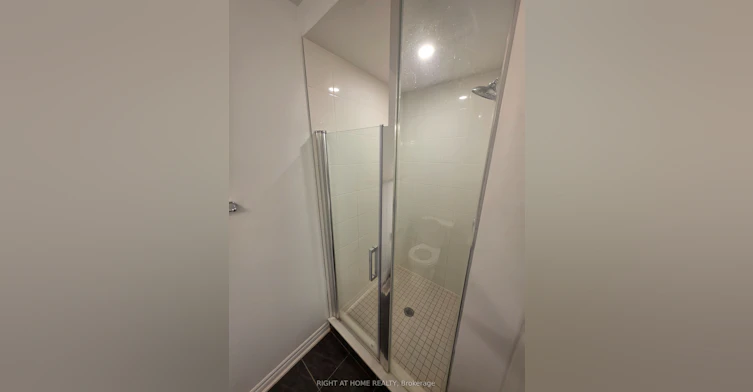 765 Eddystone Path, Oshawa, ON, L1H 0A7 - 11