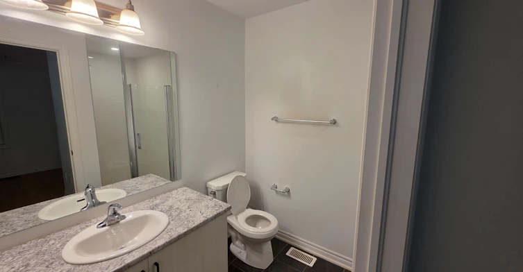 765 Eddystone Path, Oshawa, ON, L1H 0A7 - 10