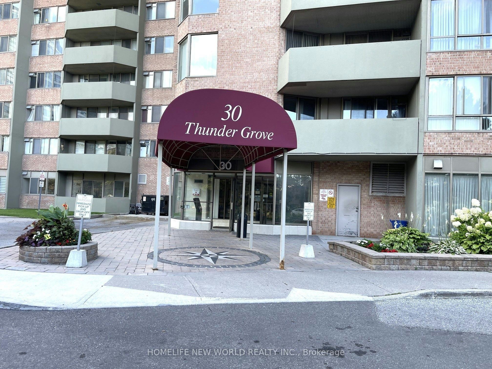 413-30 Thunder Grove, Toronto, ON, M1V 4A3