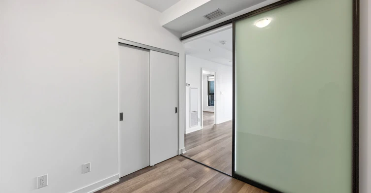 207-2799 Kingston Road, Toronto, ON, M1M 1N1 - 15