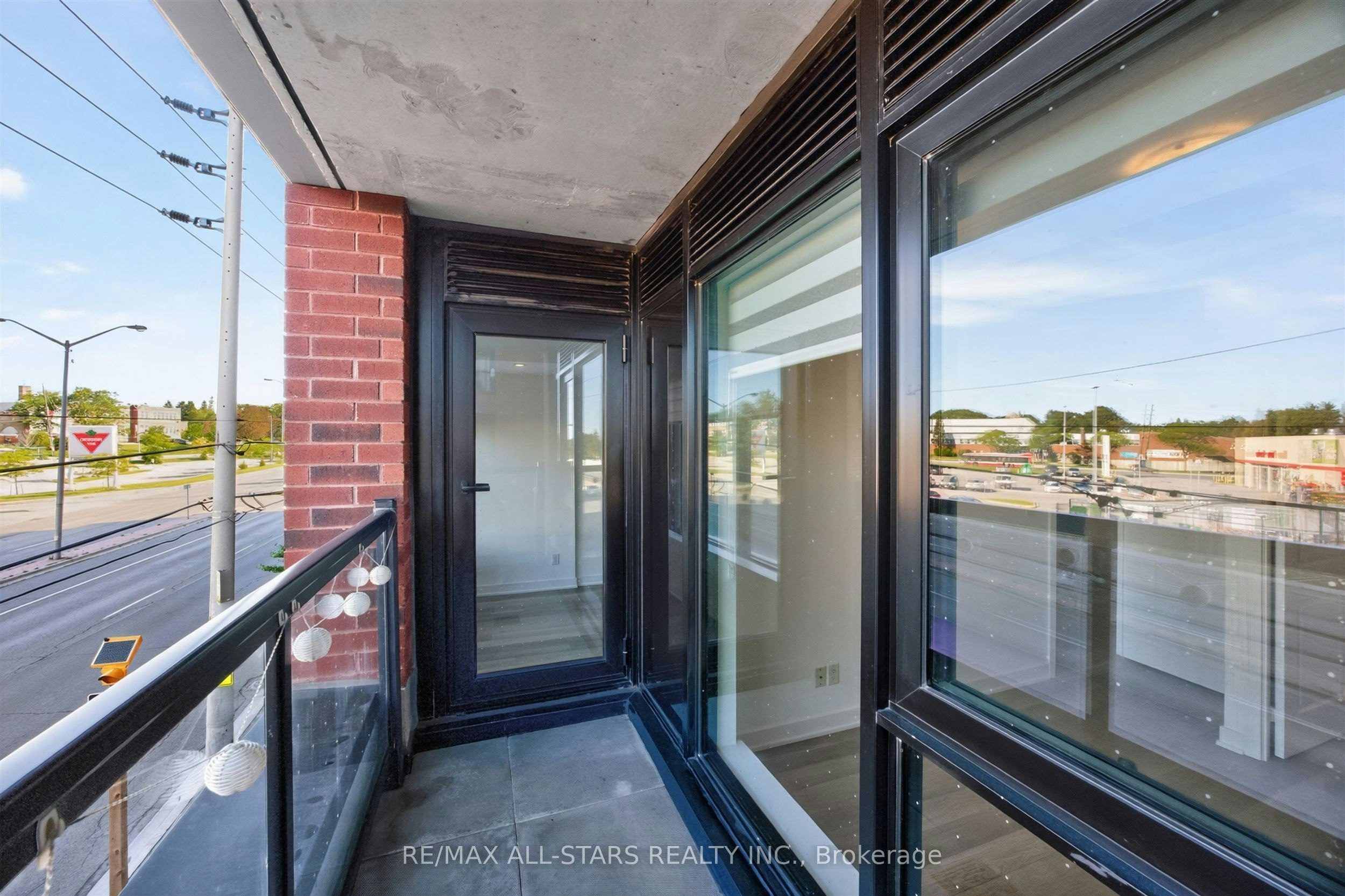 207-2799 Kingston Road, Toronto, ON, M1M 1N1 - 24