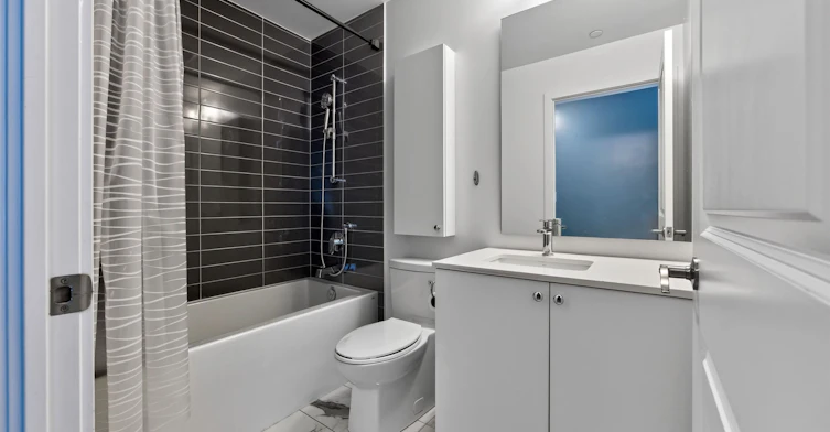 207-2799 Kingston Road, Toronto, ON, M1M 1N1 - 20