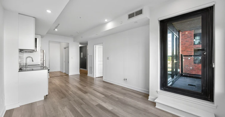 207-2799 Kingston Road, Toronto, ON, M1M 1N1 - 10