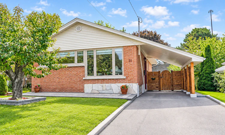 31 Wishing Well Drive