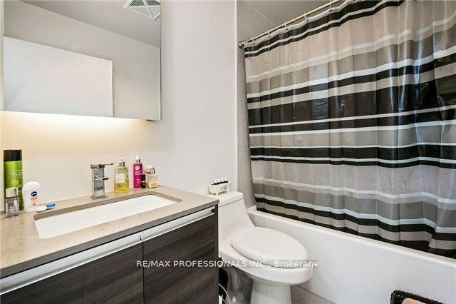 326-1190 Dundas Street E, Toronto, ON, M4M 1S2 - 10