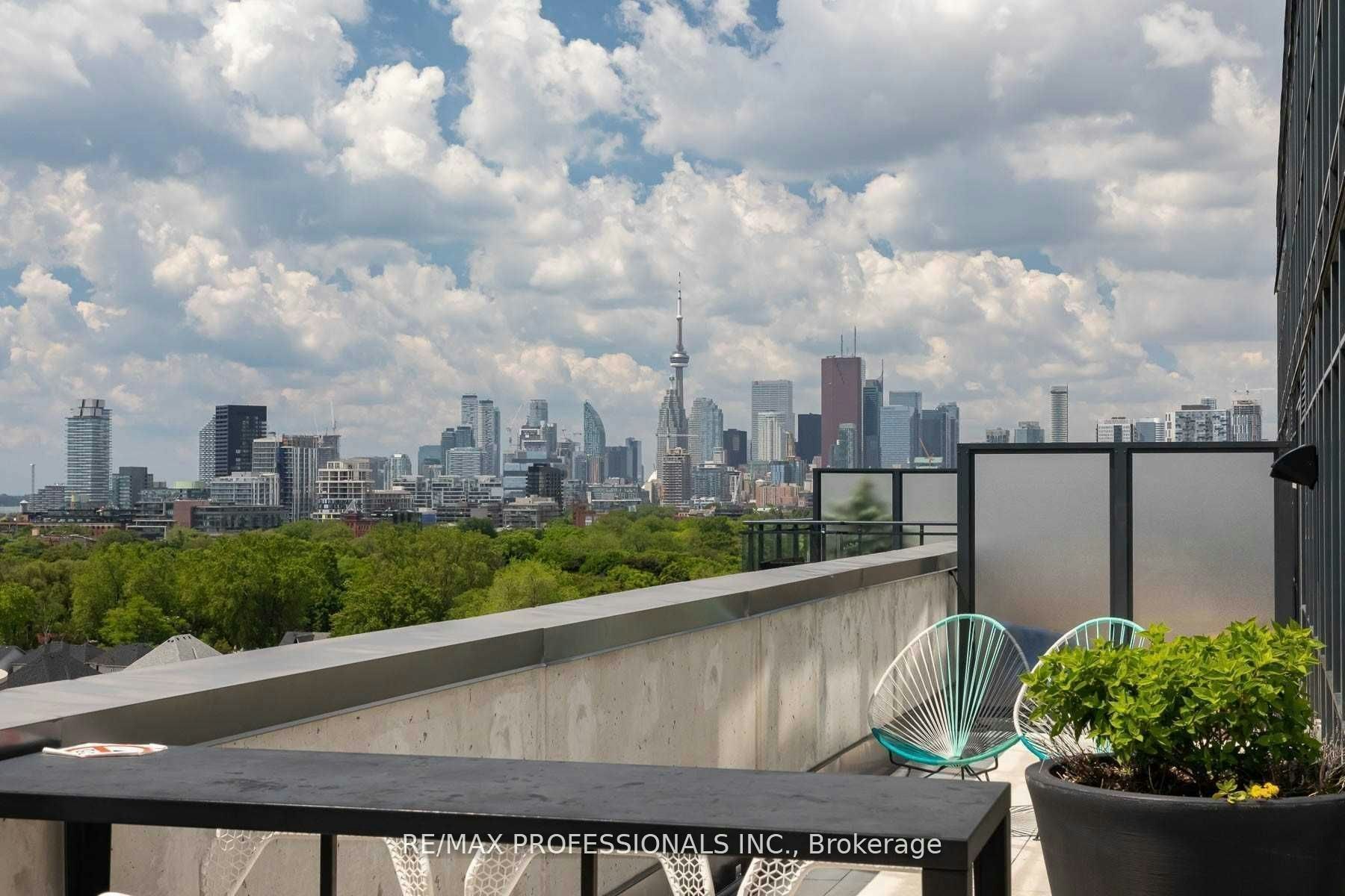 326-1190 Dundas Street E, Toronto, ON, M4M 1S2 - 20