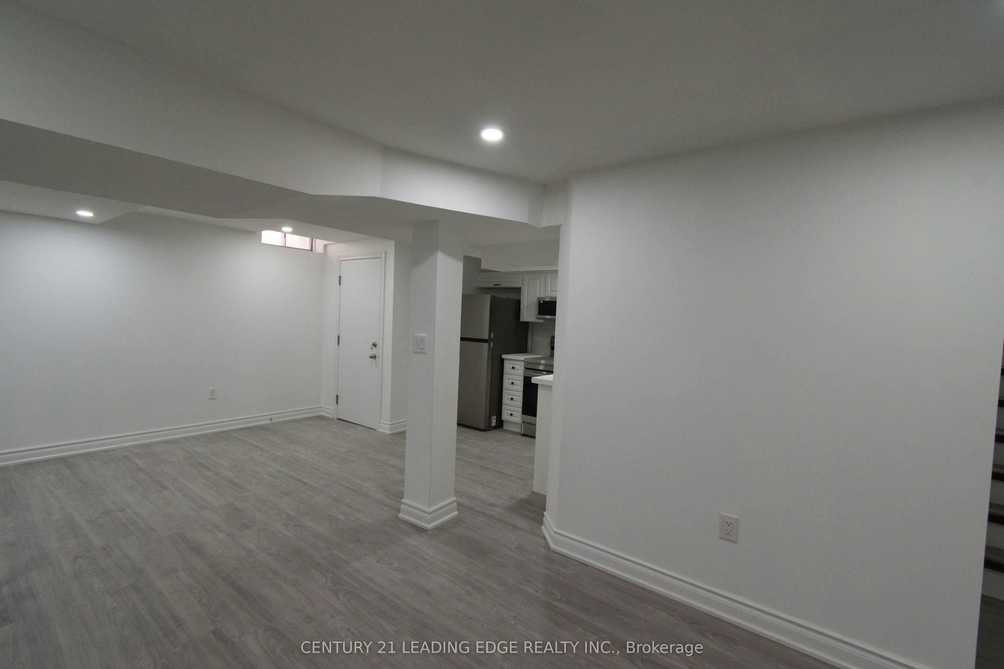 Bsmt-45 Lofthouse Drive, Whitby, ON, L1R 1W5 - 4