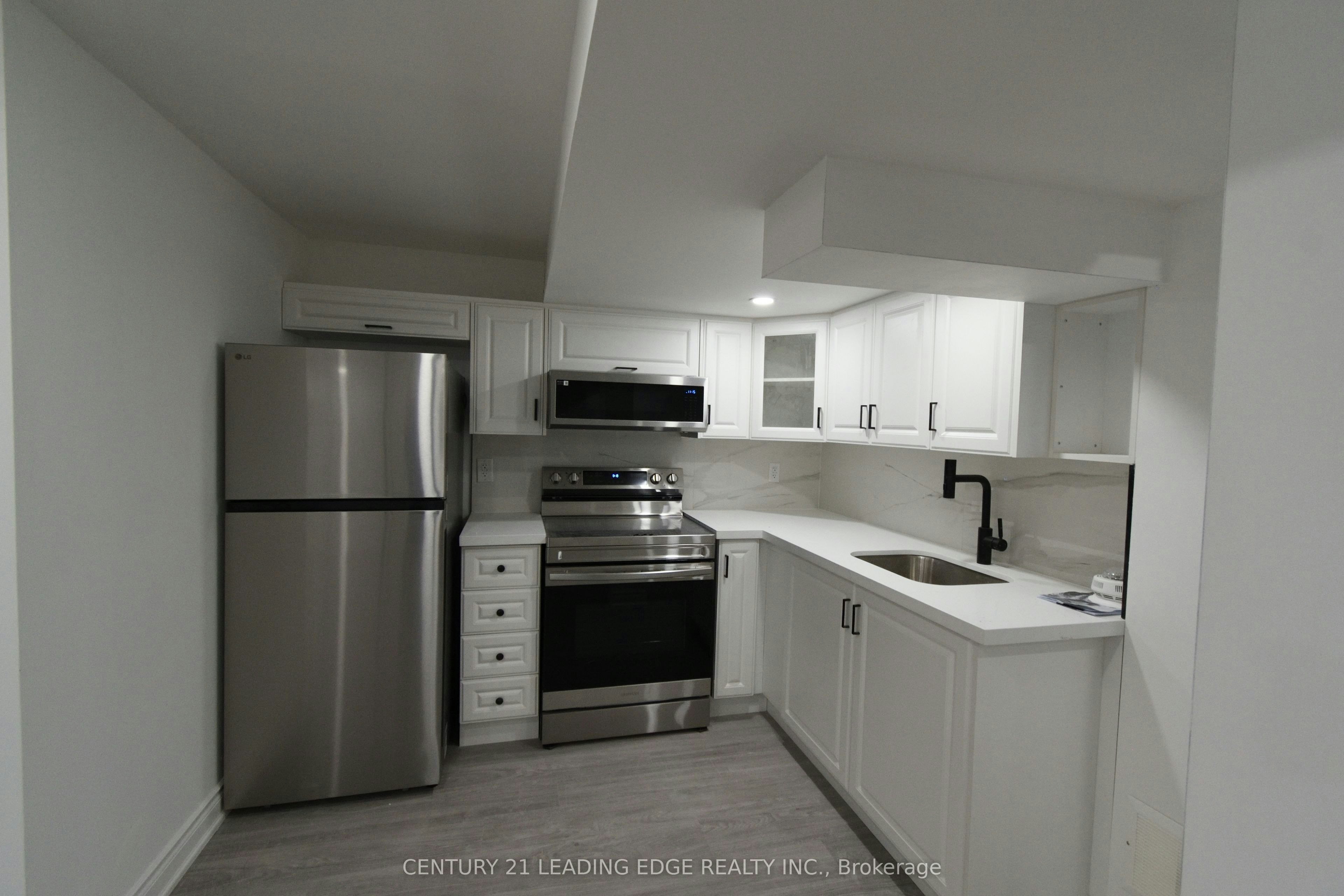 Bsmt-45 Lofthouse Drive, Whitby, ON, L1R 1W5 - 3