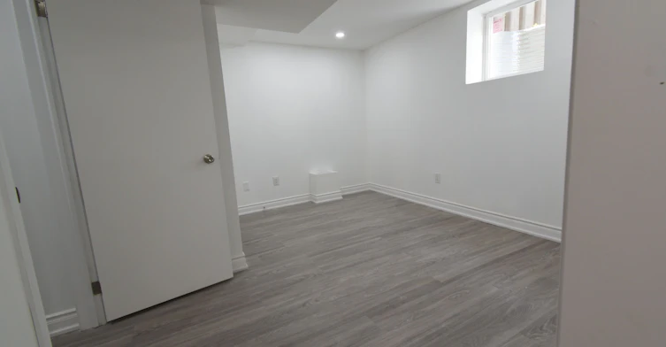 Bsmt-45 Lofthouse Drive, Whitby, ON, L1R 1W5 - 30