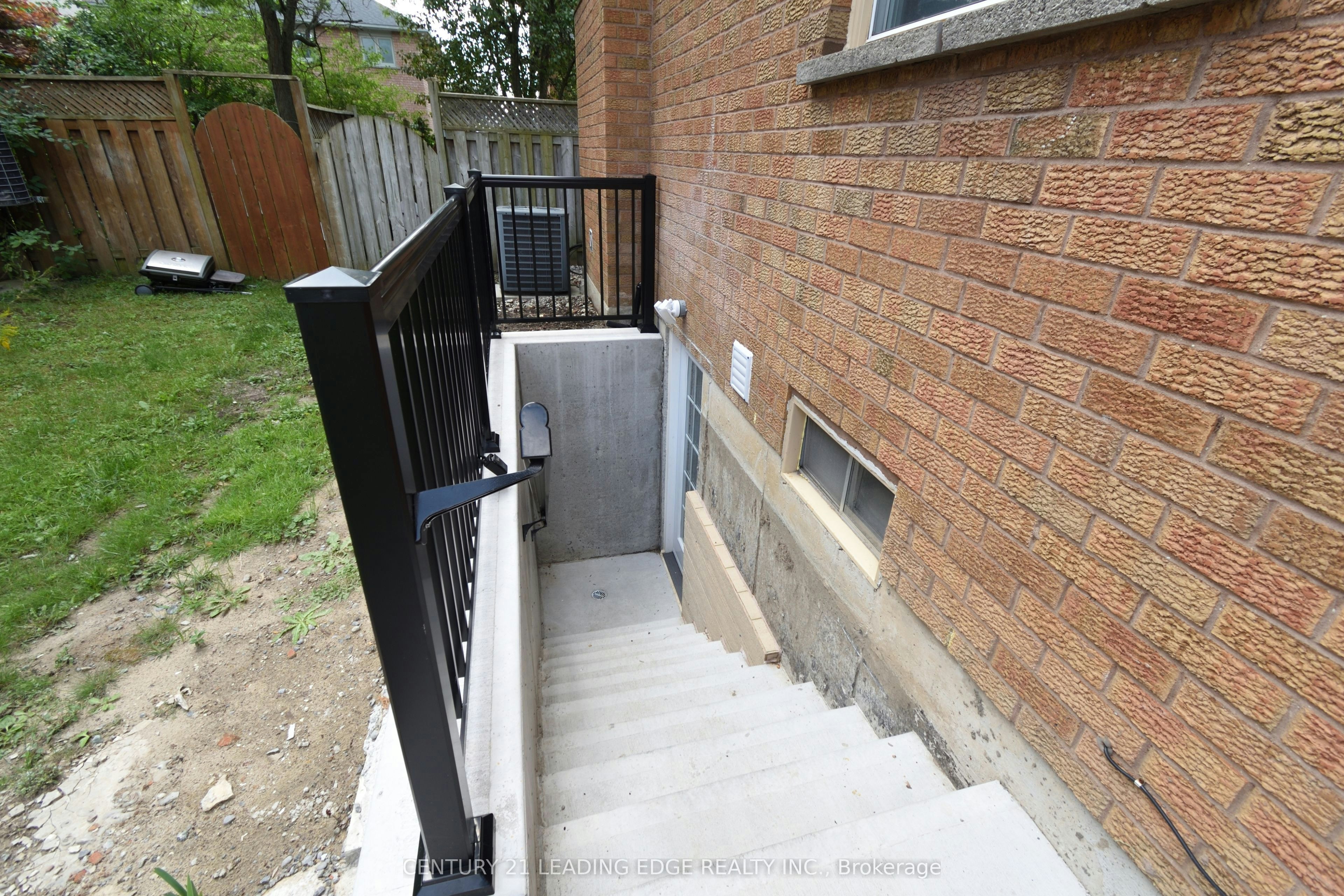 Bsmt-45 Lofthouse Drive, Whitby, ON, L1R 1W5 - 20
