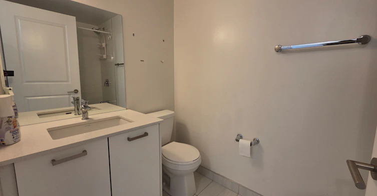 608-1630 Queen Street E, Toronto, ON, M4L 0B3 - 6