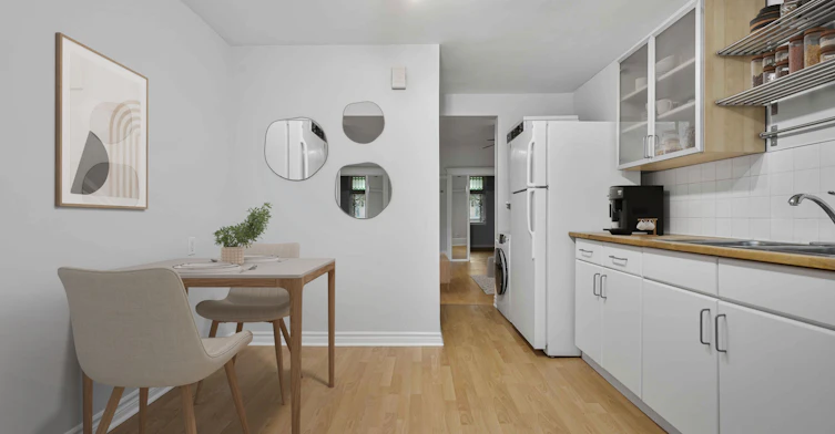 Main Floor-806 Logan Avenue, Toronto, ON, M4K 3E1 - 16