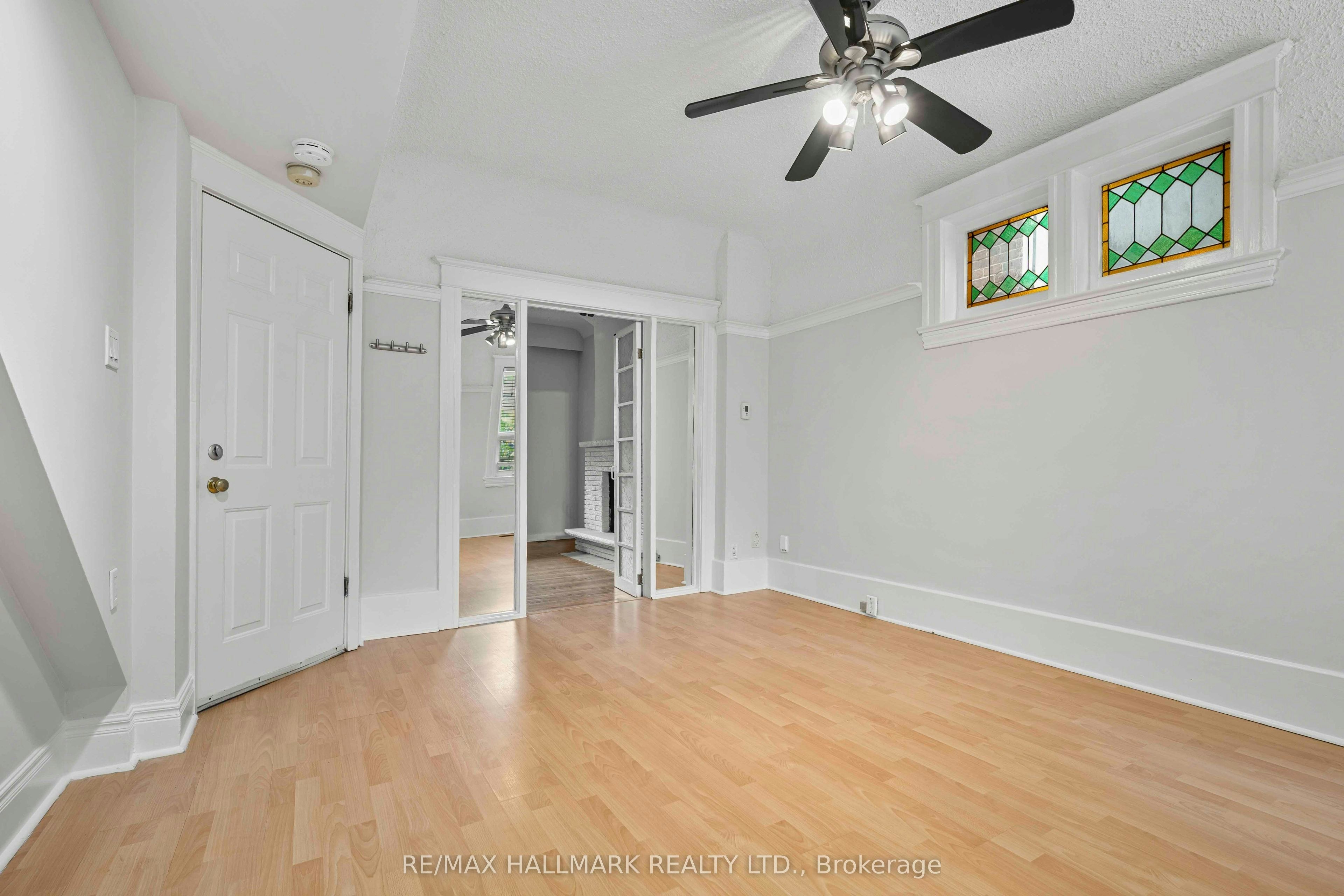 Main Floor-806 Logan Avenue, Toronto, ON, M4K 3E1 - 15