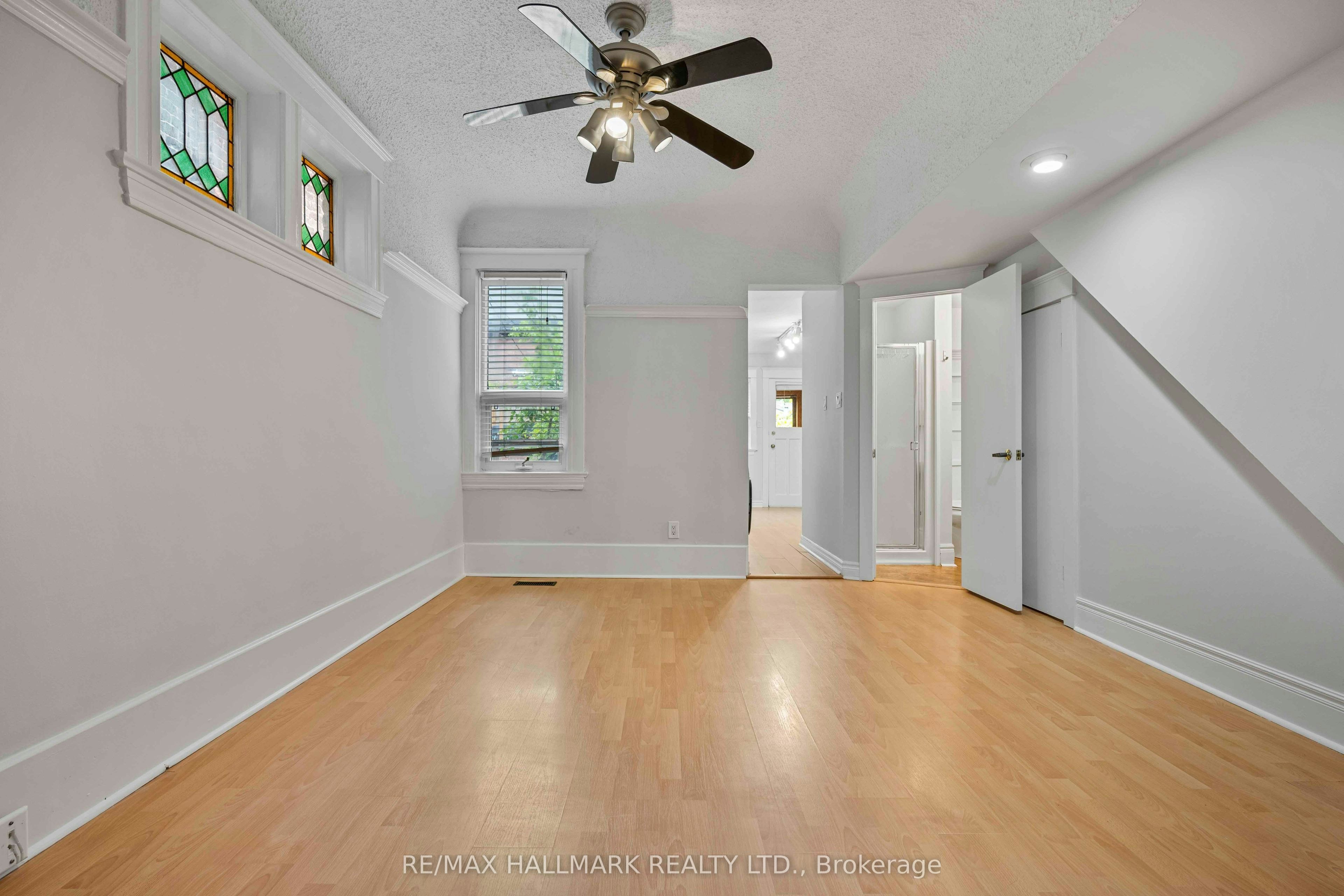 Main Floor-806 Logan Avenue, Toronto, ON, M4K 3E1 - 5