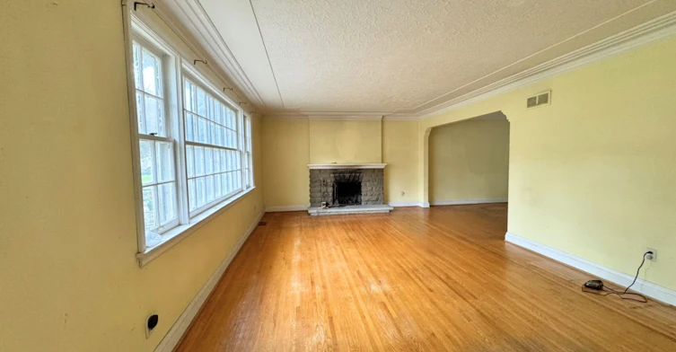 Main floor-20 West Hill Drive, Toronto, ON, M1E 3T5 - 3