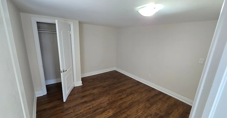 BSMT-238 Toronto Avenue, Oshawa, ON, L1H 3C1 - 10