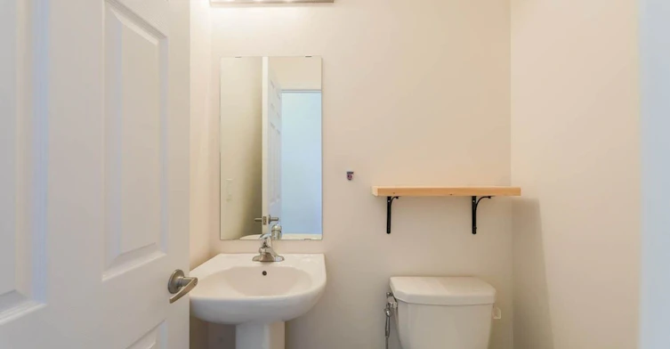 3757A St Clair Avenue E, Toronto, ON, M1M 0C8 - 6