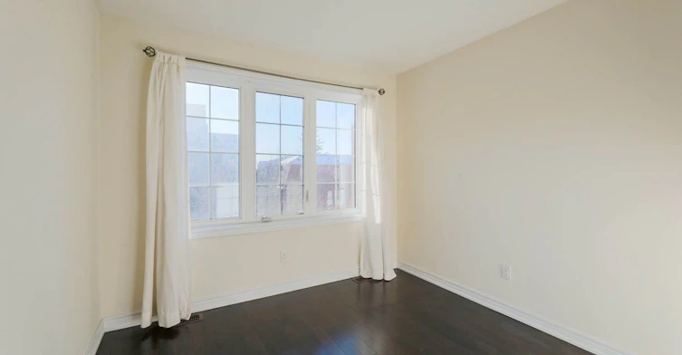 3757A St Clair Avenue E, Toronto, ON, M1M 0C8 - 10