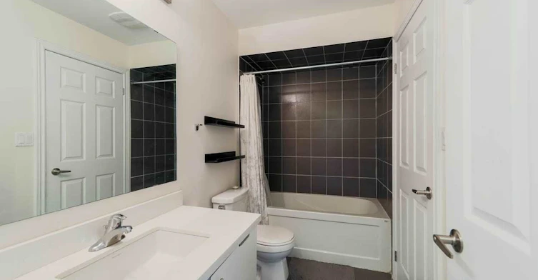 3757A St Clair Avenue E, Toronto, ON, M1M 0C8 - 8
