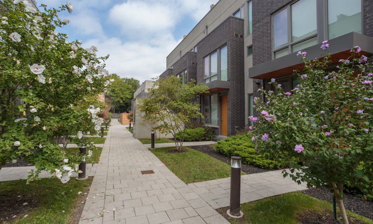 312-46 Curzon Street
