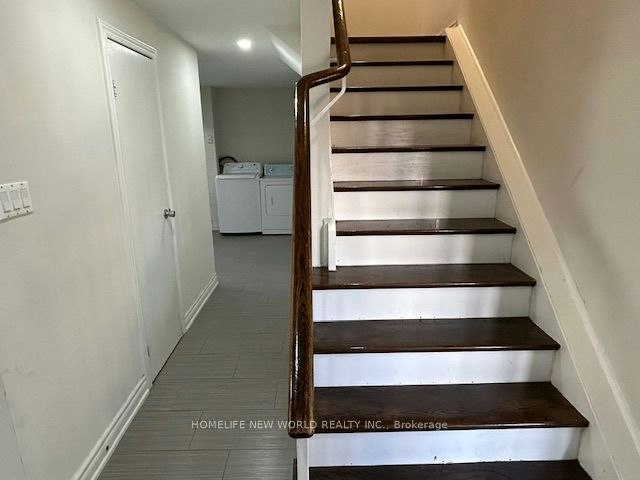 Main & 2nd Floors-31 Wellpark Boulevard, Toronto, ON, M1V 1B5 - 10