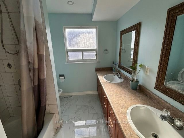 Main & 2nd Floors-31 Wellpark Boulevard, Toronto, ON, M1V 1B5 - 13