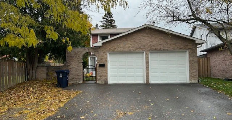 Main & 2nd Floors-31 Wellpark Boulevard, Toronto, ON, M1V 1B5