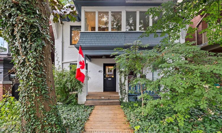 40 Fernwood Park Avenue