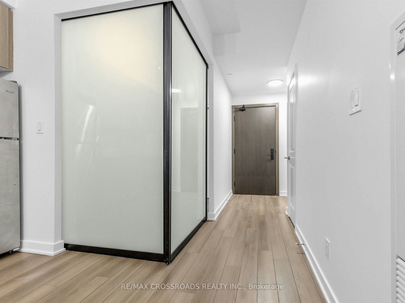 223-2799 Kingston Road, Toronto, ON, M1M 1N1 - 5