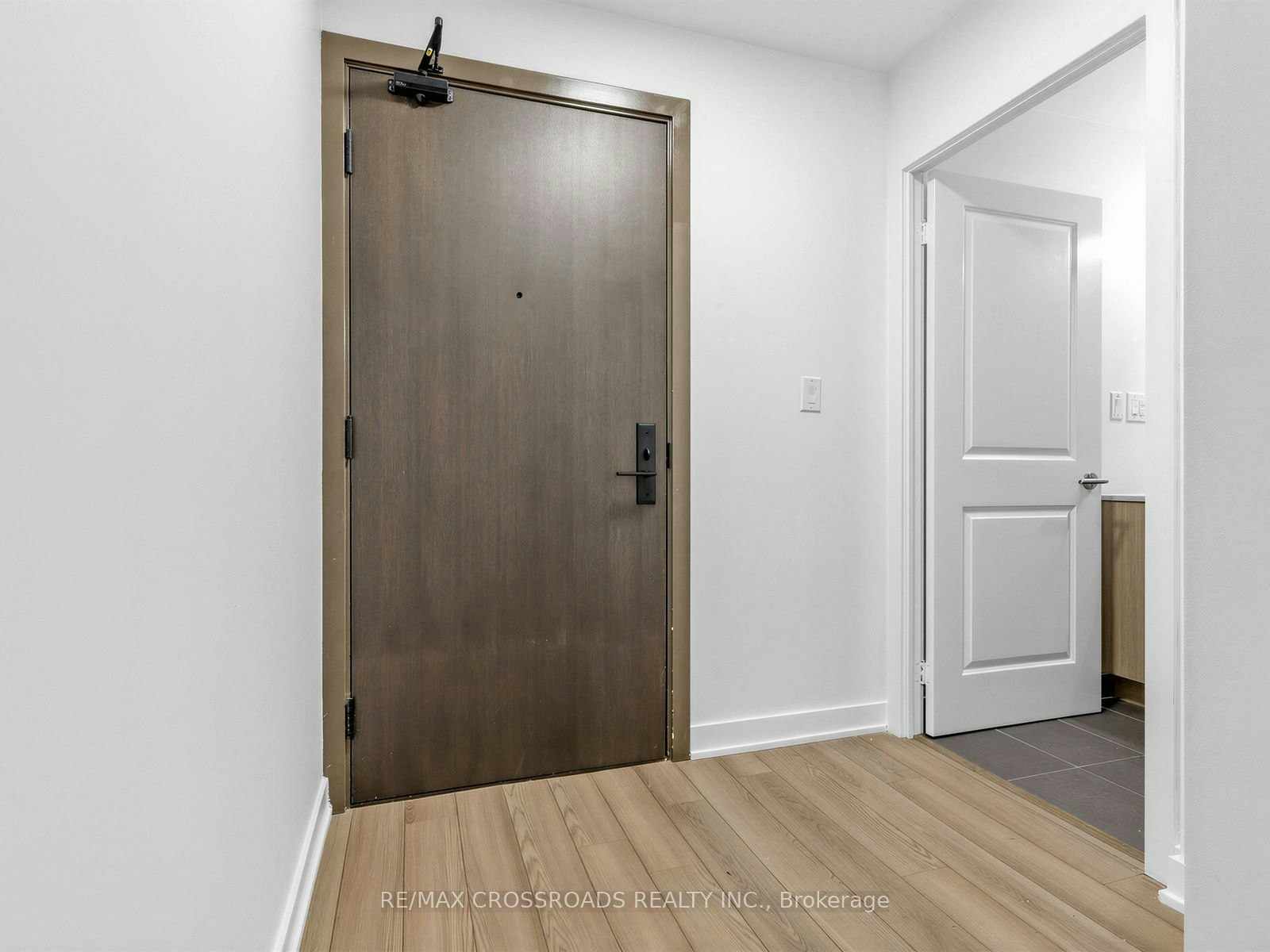 223-2799 Kingston Road, Toronto, ON, M1M 1N1