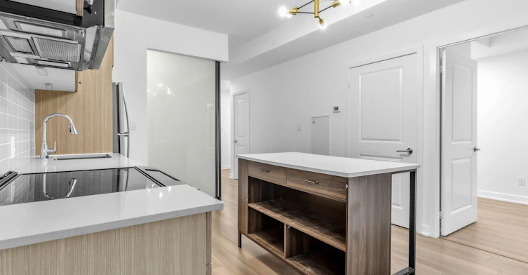 223-2799 Kingston Road, Toronto, ON, M1M 1N1 - 9