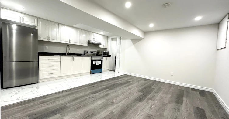 270 Coventry Court, Oshawa, ON, L1G 6H3 - 6