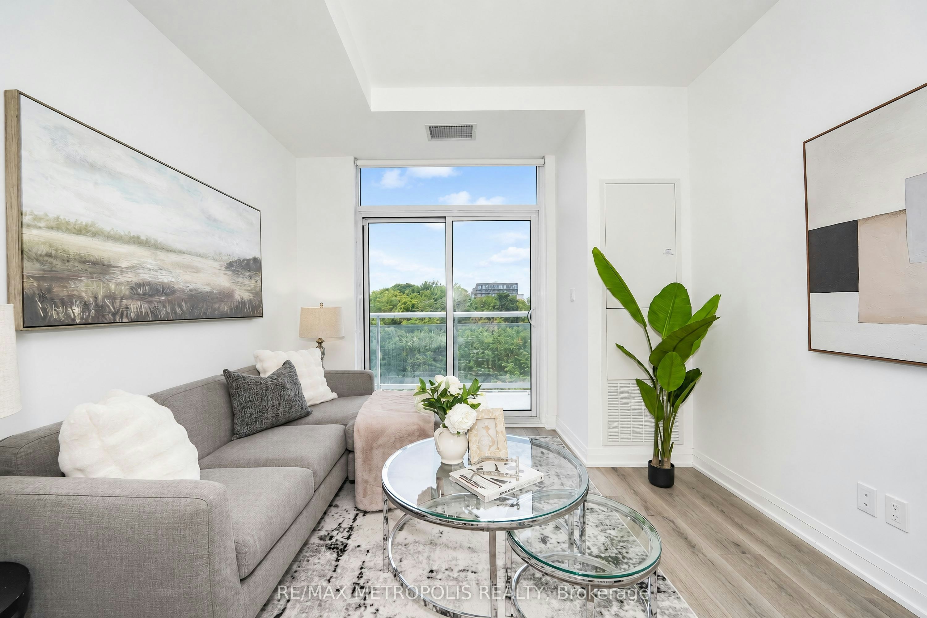 421-286 Main Street, Toronto, ON, M4C 0B3 - 9